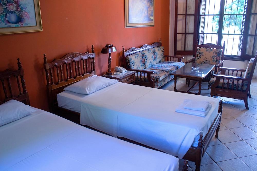 אסונסיון Hotel Bavaria מראה חיצוני תמונה