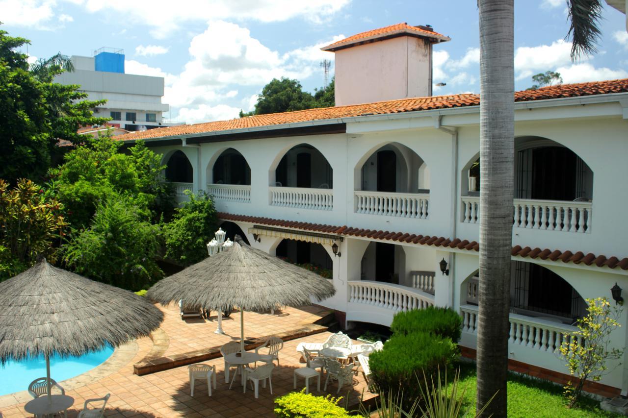 אסונסיון Hotel Bavaria מראה חיצוני תמונה